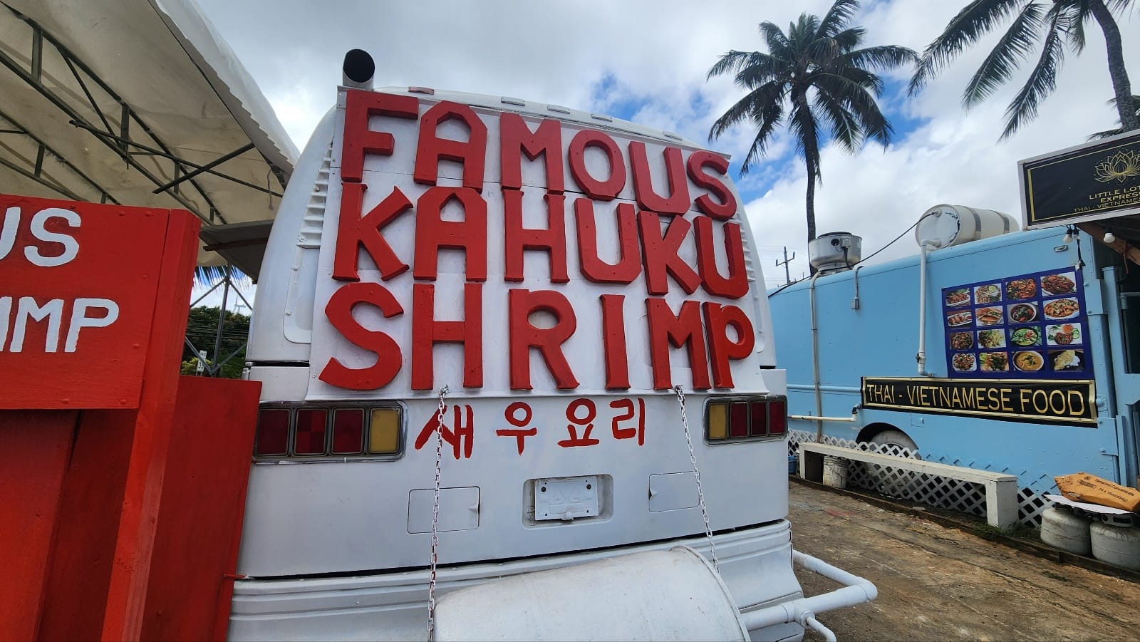 pic of the shrimp truck Famous Kahuku Shrimp Truck